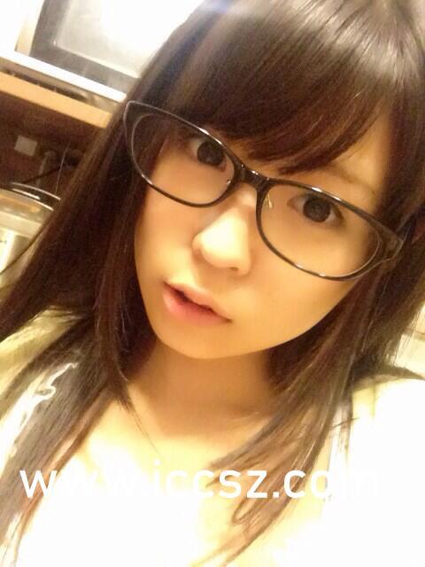 国产校花美瞳视频在线,惊艳演绎校园时尚新风尚